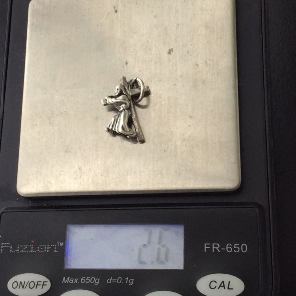Silver Pendant - Picture 2 of 4